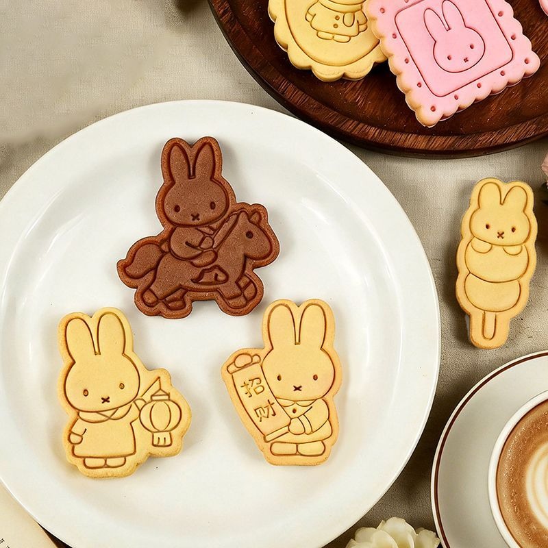 3D Printing Household Items - แม่พิมพ์การ์ตูนน่ารักมิฟฟี่ แรบบิท ปีม้า ต้อนรับปีใหม่ คุกกี้เรโทร พิมพ์ลาย