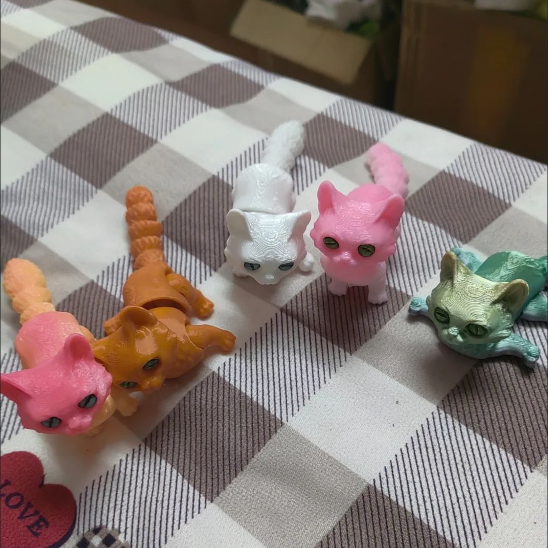 3D Printing Article - แมวพิมพ์ 3 มิติแบบใหม่ ข้อต่อหลายจุดเคลื่อนไหวได้ สำหรับตกแต่งบ้าน ตกแต่งโต๊ะทำงาน